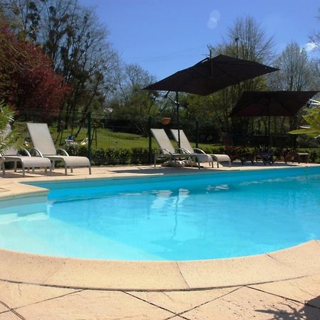 Bed and Breakfast Le Logis Du Pressoir Chambre D'Hotes Bed & Breakfast In Beautiful 18Th Century Estate In The Heart Of The Loire Valley With Heated Pool And Extensive Grounds Les Bois-d'Anjou Экстерьер фото
